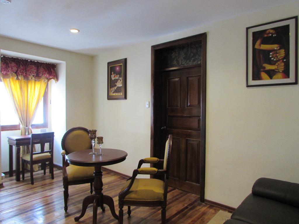 San Blas House & Suites 基多 外观 照片